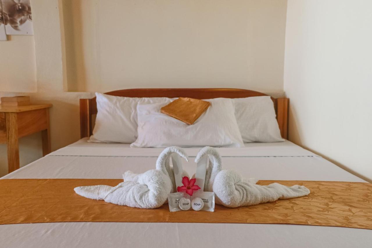 Roxas  Mecaja Beach House מראה חיצוני תמונה